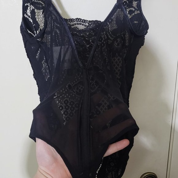 🏷️NWT Free People Intimately Off Beat Bodysuit In Black - Small - Picture 10 of 15